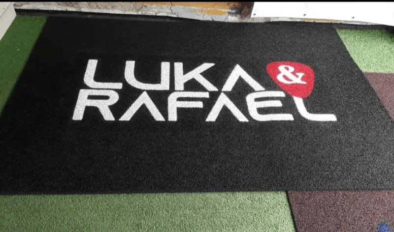Tapete personalizado - Luka
